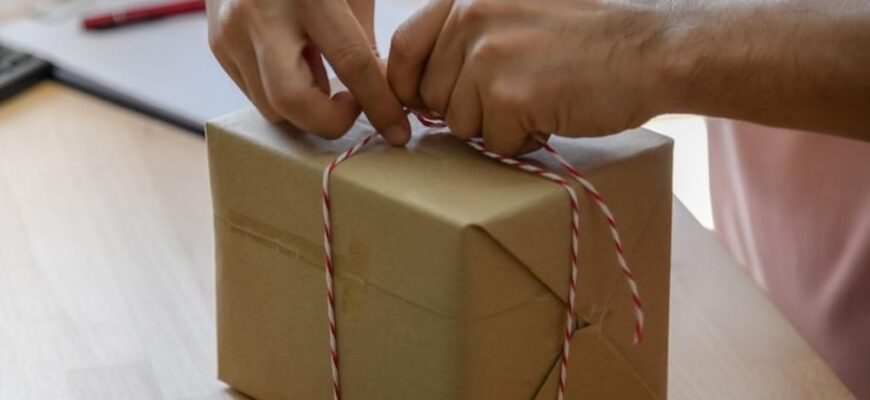 відправити посилку з україни в італію